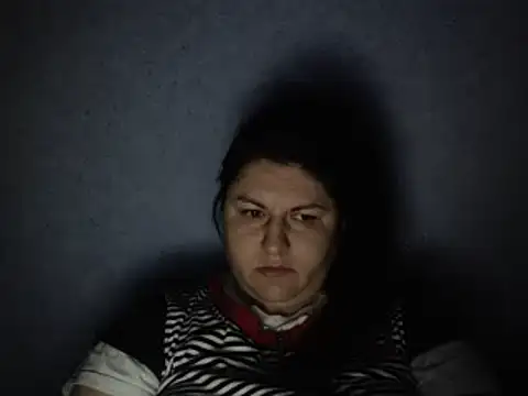 KiraSwee online show from October 19, 6:21 pm