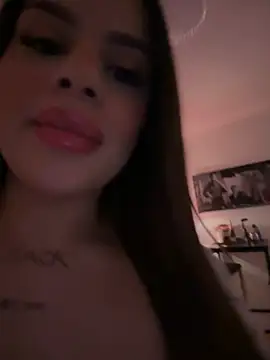 mrsbellanova online show from February 17, 11:15 pm