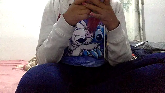 sharonlopez9611 online show from September 13, 2:41 am