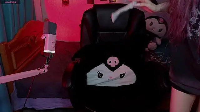 lissaros online show from March 24, 8:36 pm