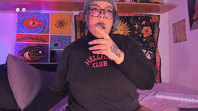 Banana squirt online show from November 28, 9:18 pm