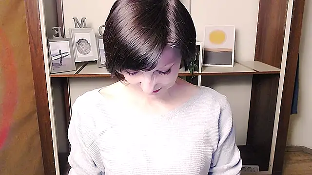  AngeliaFlow  online show from April 10, 9:15 am