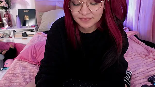 NataliaNovak online show from March 19, 4:33 pm