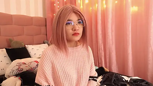 NataliaNovak online show from February 2, 9:25 pm