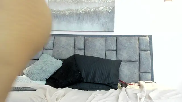 AdelaLust online show from December 2, 1:57 pm