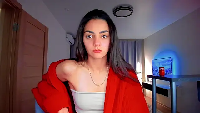 EmiliaZen online show from October 4, 5:17 pm