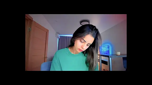 EmiliaZen online show from September 28, 12:21 pm