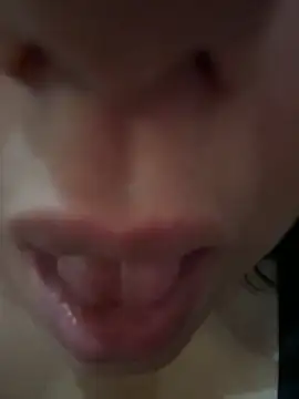 daianaspencer online show from September 12, 7:29 am