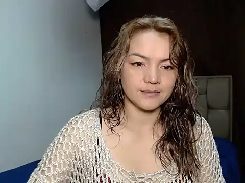 PenelopeMist online show from May 29, 1:58 am