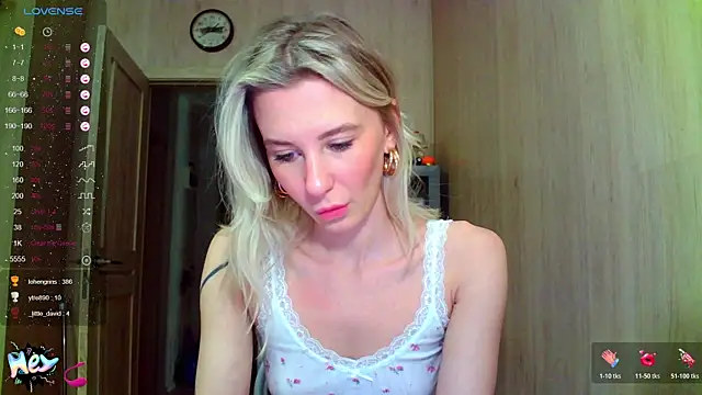 Caramel piegirl online show from January 9, 8:57 pm