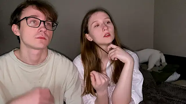 Sabrinaanddaniel online show from February 12, 5:58 pm