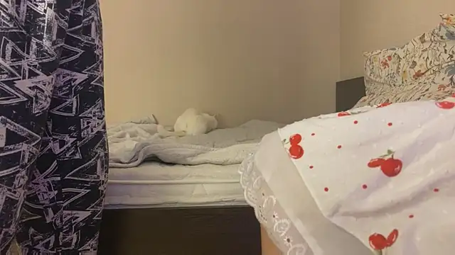 Sabrinaanddaniel online show from September 26, 8:50 pm