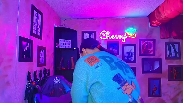 cherryy bombshelll online show from October 6, 3:29 pm