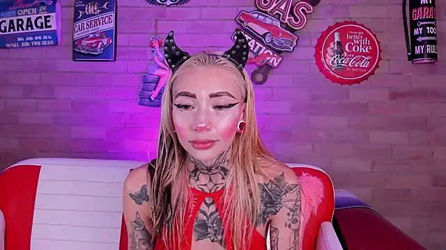 miss   angel online show from January 6, 7:39 pm