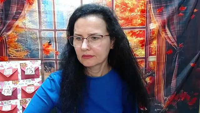 Miroslava Happi online show from November 17, 9:10 am