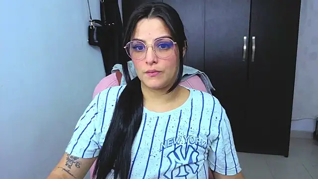 atenea 02 love online show from December 23, 2:37 am