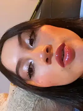 ValentinaOrtiz3 online show from October 6, 10:58 pm