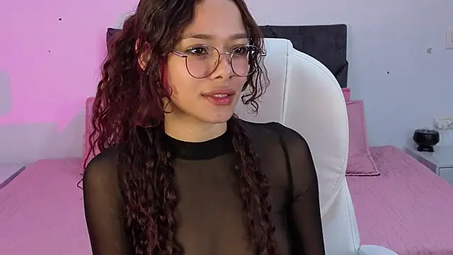 sara sharma  online show from November 25, 2:41 pm