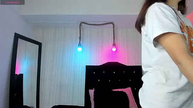 nicky angel1 online show from September 15, 6:59 pm