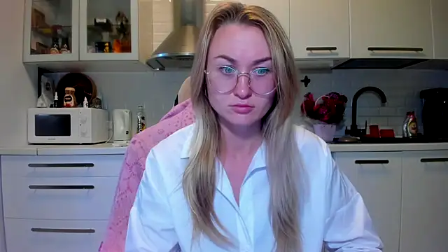 your Goddess Eva online show from October 2, 5:56 am