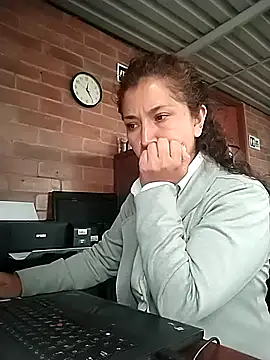 Cielo carpentier69 online show from April 24, 4:32 pm