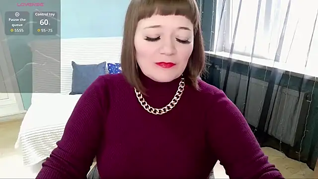 LizaMilfa online show from April 19, 10:37 am