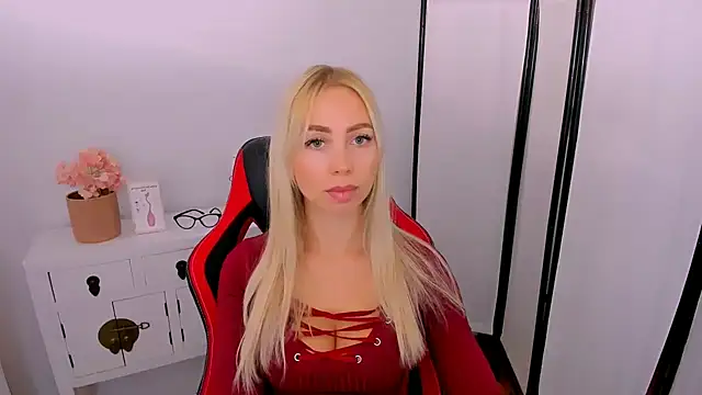 MargaritaRose online show from November 19, 3:34 pm