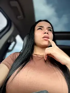 Naatalia online show from January 8, 8:13 pm