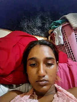 indianpink lips online show from February 5, 11:30 pm