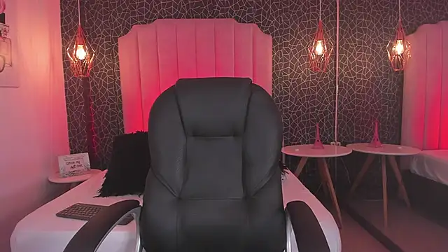 AmberHudson online show from September 16, 1:41 pm