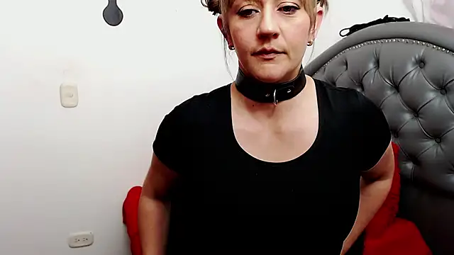 angellyhorny online show from March 31, 1:49 am