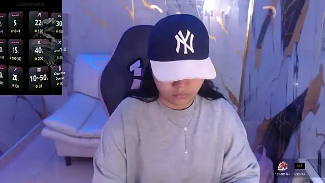 melany rouse18 online show from December 18, 4:45 pm