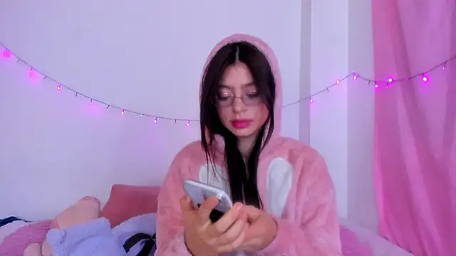 Danna Myst online show from October 9, 4:05 am