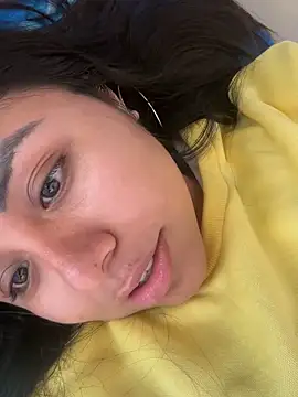 Karla Stein2025 online show from November 21, 5:15 pm