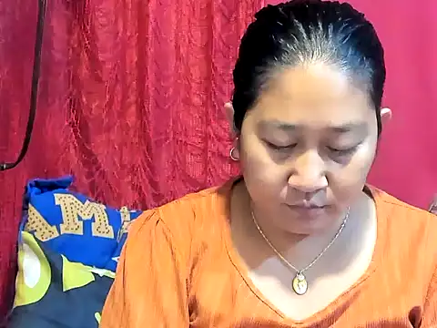 hotchubby88 online show from February 19, 7:52 am