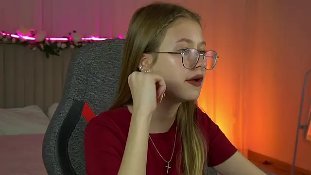 EveMundie online show from September 30, 12:11 pm