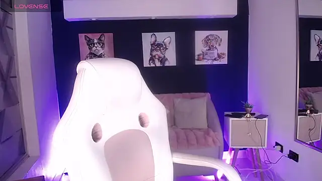 LoreleyNovoa online show from March 3, 3:34 am