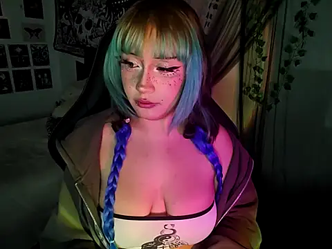 blue katt online show from October 8, 9:41 pm