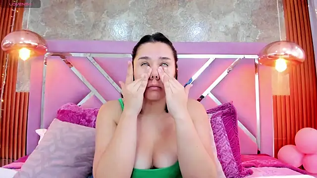 EmmaSulivan online show from November 20, 2:07 pm