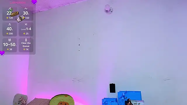 Peach Rose  online show from April 23, 9:17 pm