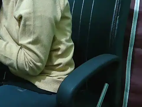 PreetyKitten online show from January 9, 4:55 pm