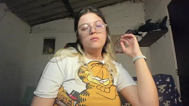 Emily  katz online show from September 24, 11:15 pm