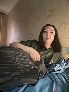 Naughtbaby 2025 online show from November 8, 7:24 am