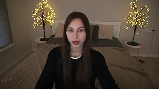 PaigePrado online show from September 25, 6:01 am