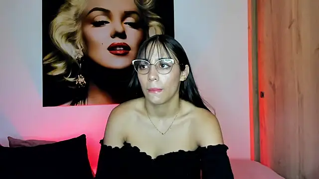 TANIA 06 online show from September 17, 1:31 pm