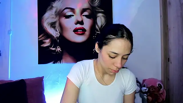 TANIA 06 online show from November 28, 1:14 pm