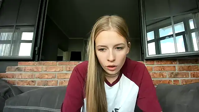 AnnNorriss online show from September 20, 9:07 am