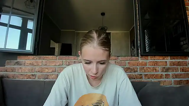 AnnNorriss online show from September 8, 2:16 pm