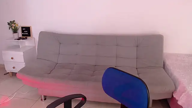 emily-777 online show from September 25, 9:34 pm