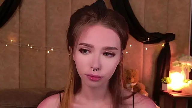 Sierra Fane online show from September 8, 8:41 pm